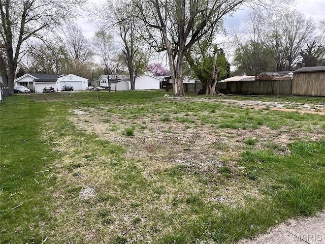 1202 N Walnut St, Litchfield, IL 62056