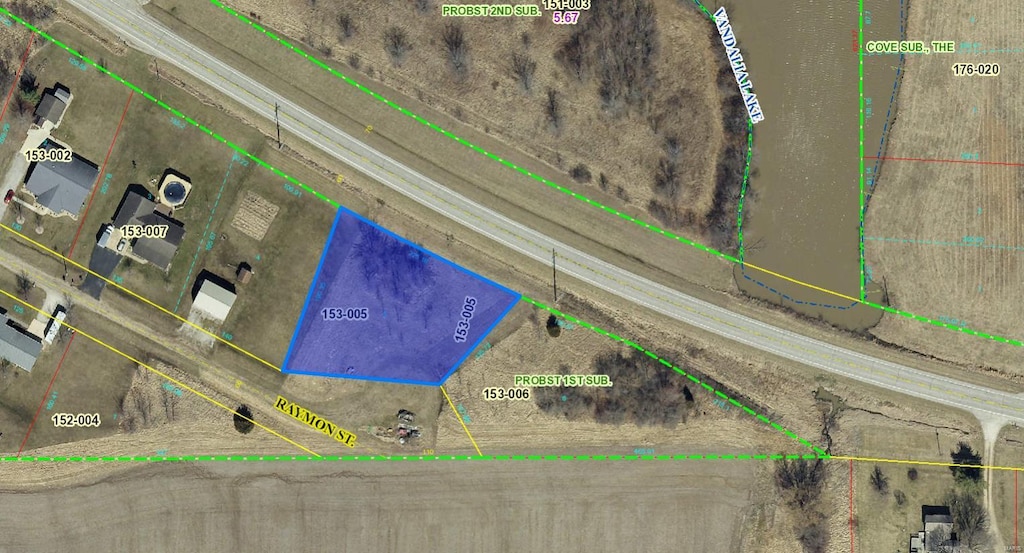 5 Raymon St, Vandalia, IL 62471