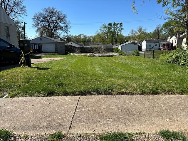 9408 Flora Ave, Saint Louis, MO 63114
