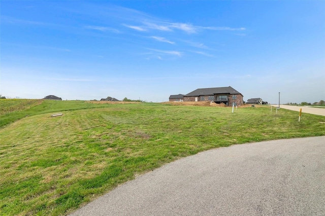 1539 Frost Lndg, Columbia, IL 62236
