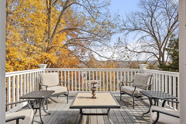 813 S 4th St, Clarksville, MO 63336 - view of deck
