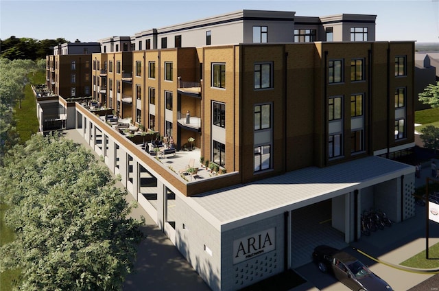 view of apartment building / complex