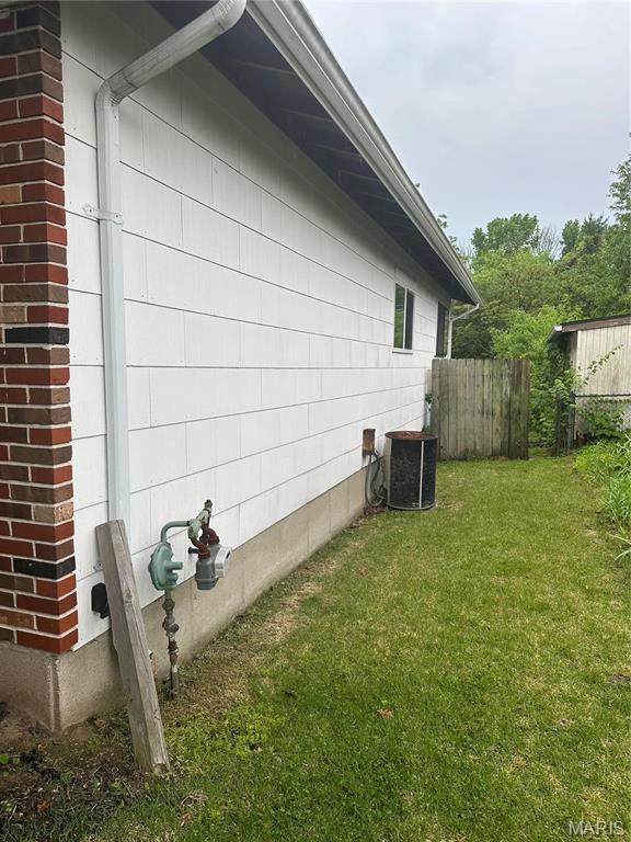 1114 Ransome Ct, Florissant, MO 63031 - photo 16