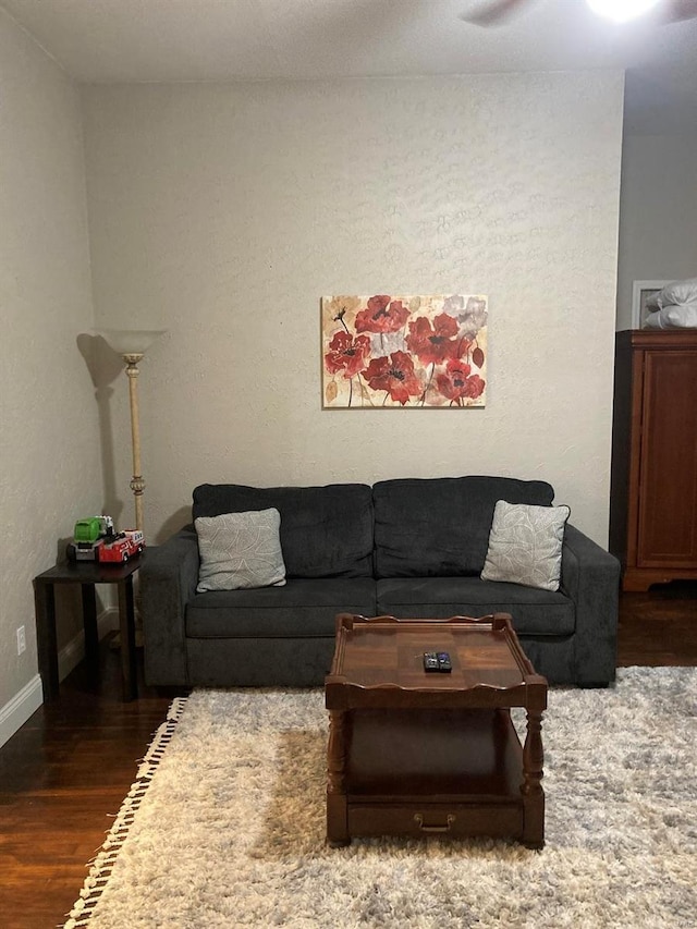 27302 Cimarron Dr, Roaring River Township, MO 65641 - living area featuring wood finished floors and baseboards