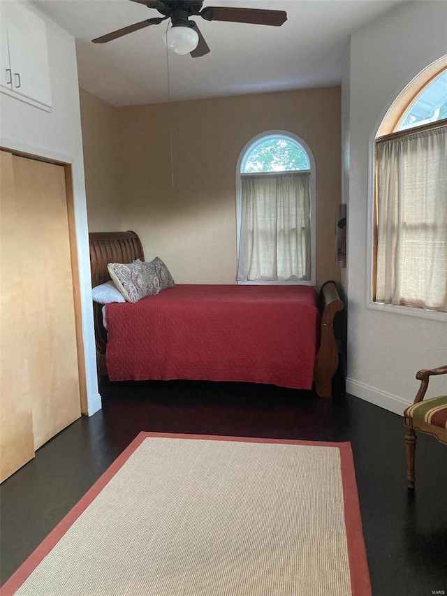 27302 Cimarron Dr, Roaring River Township, MO 65641 - bedroom with ceiling fan and baseboards