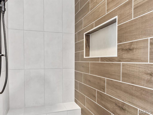 3106 Ashley Dr, Glen Carbon, IL 62034 - full bathroom featuring a tile shower