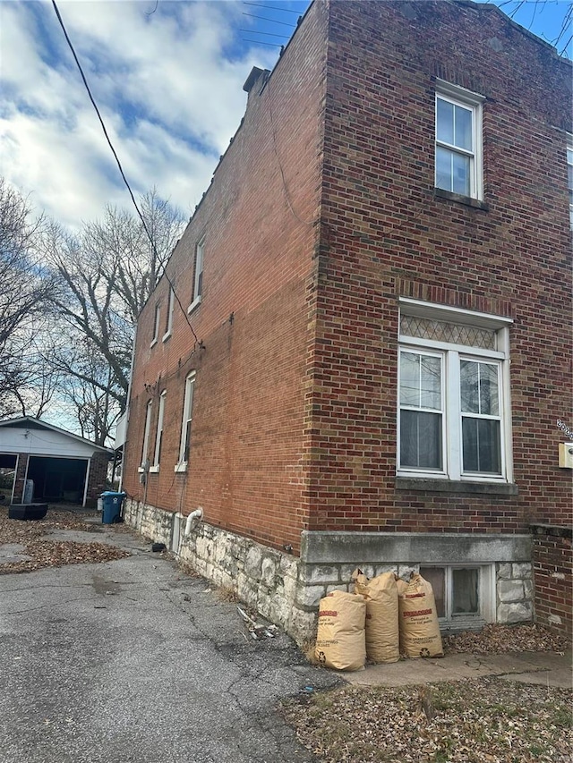 2020 Mclaran Ave, Saint Louis, MO 63136