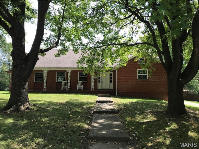1202 S Gertrude St, Salem, MO 65560 - view of front of property with brick siding and a front lawn