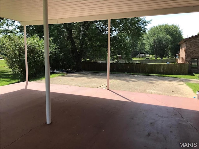 1202 S Gertrude St, Salem, MO 65560 - view of patio