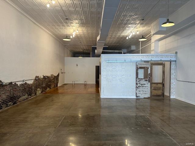 13 N Division St, Duquoin, IL 62832 - view of below grade area