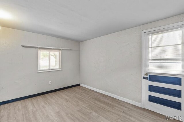 1395 Bluebird Dr, Florissant, MO 63031 - photo 9