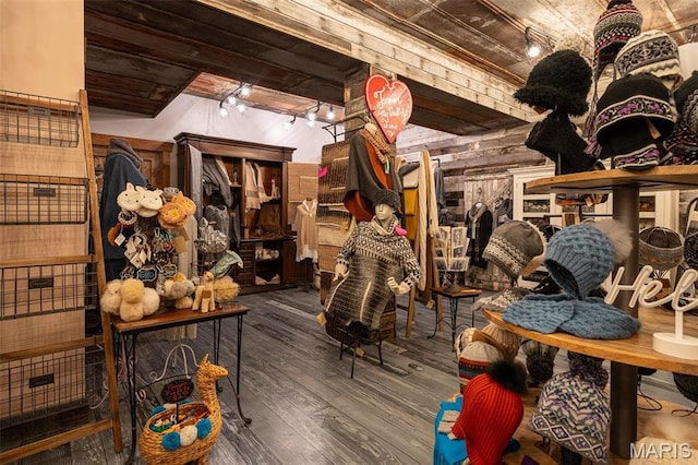 5140 Saint Anns Rd, Washington, MO 63090 - interior space with wood-type flooring