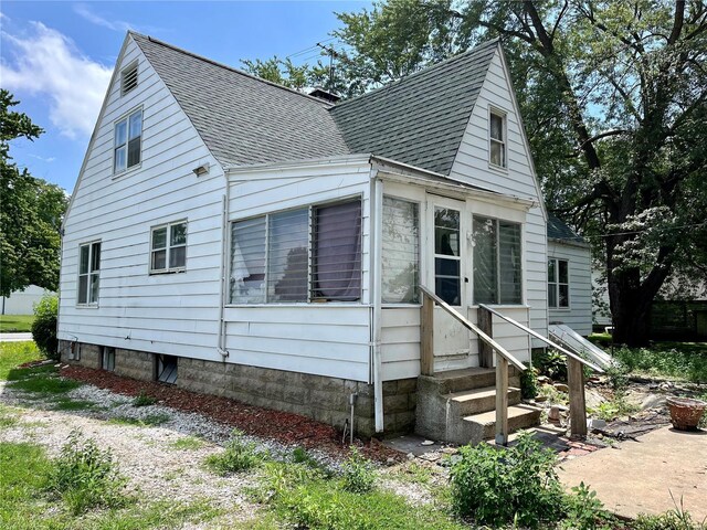 214 N Main St, Medora, IL 62063 - photo 5