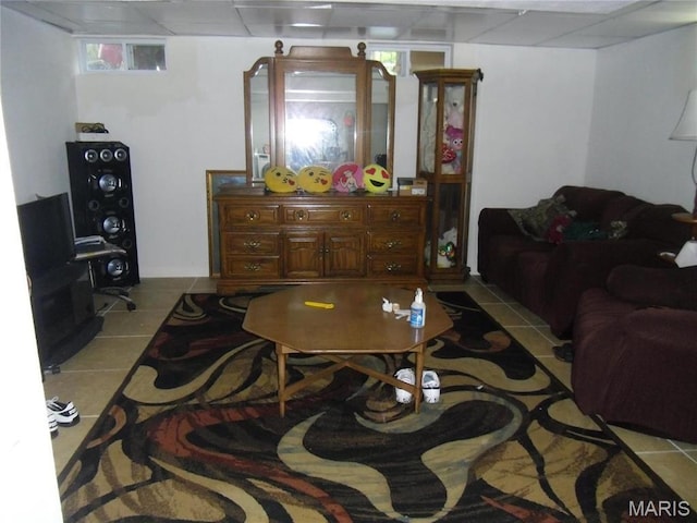 116 Wilson Park Ln, Granite City, IL 62040 - living room featuring tile patterned floors