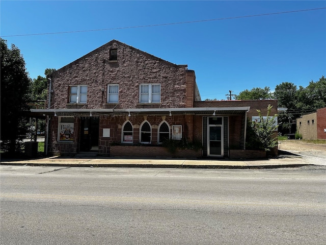 156 S Main St, Ironton, MO 63650 - view of front facade featuring brick siding