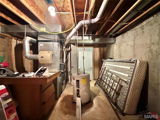 6624 State Route C, Saint Genevieve, MO 63670 - utility room featuring electric water heater