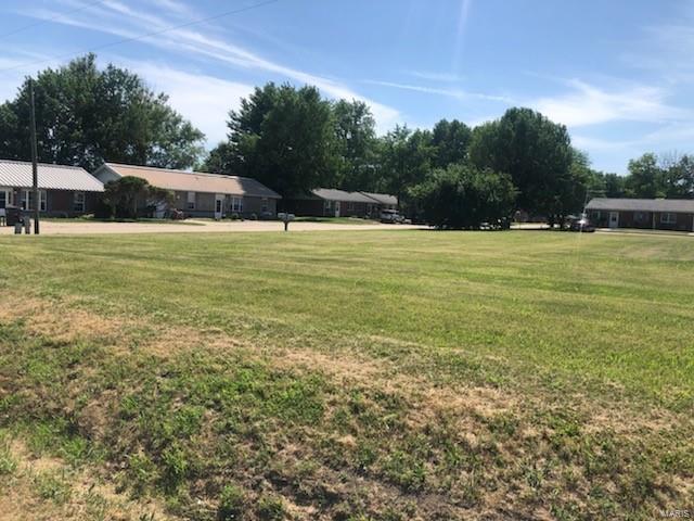 1702 W County Rd, Jerseyville, IL 62052