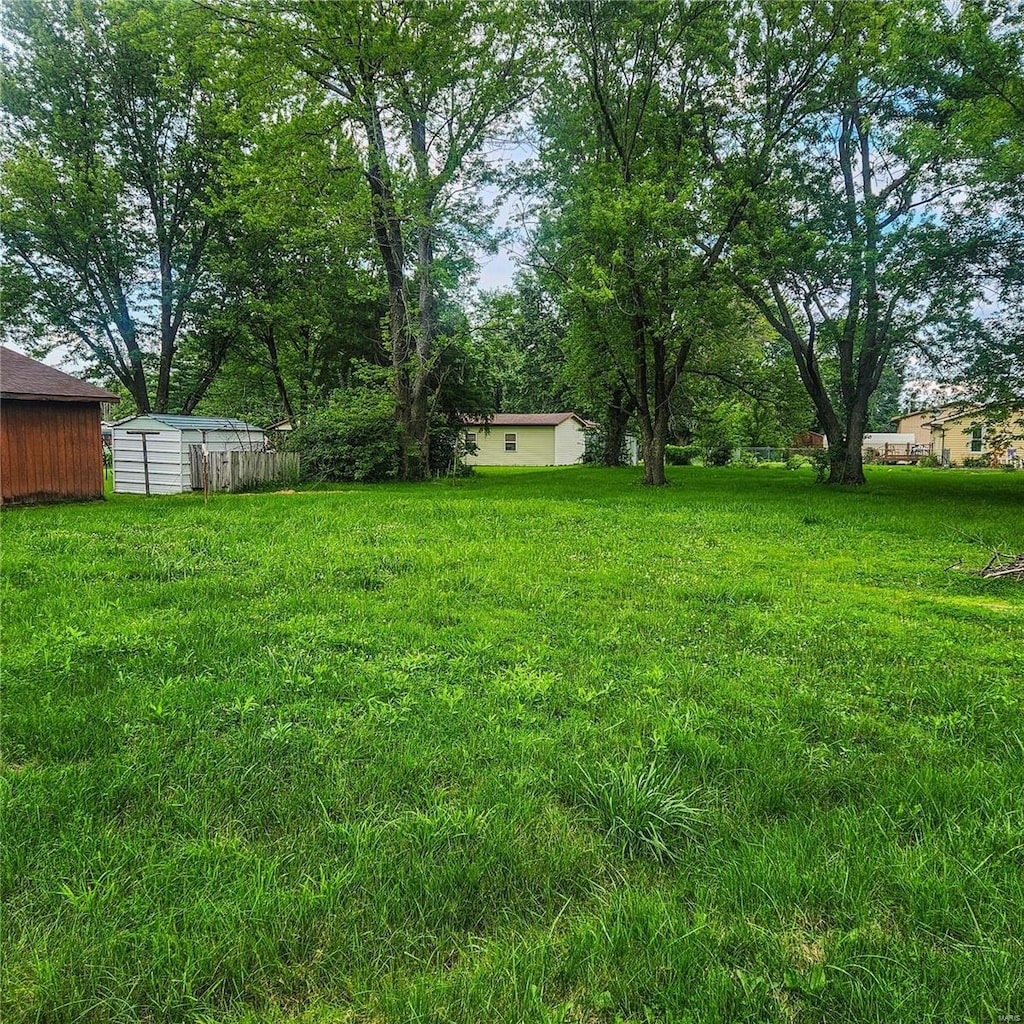 513 NE Third, Wellsville, MO 63384