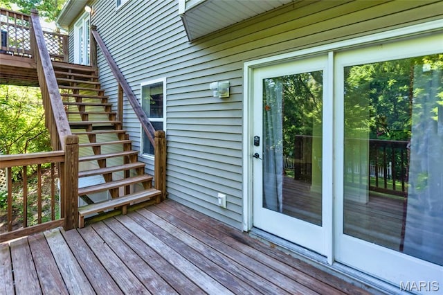 1010 Winter Lake Dr, Fenton, MO 63026 - deck with stairs