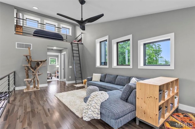 173 Tate Rdg, Cape Girardeau, MO 63701 - living area featuring a ceiling fan, wood finished floors, and recessed lighting