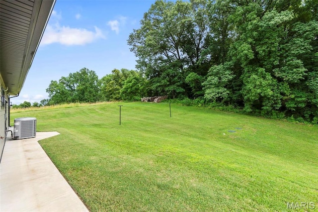 173 Tate Rdg, Cape Girardeau, MO 63701 - view of green lawn