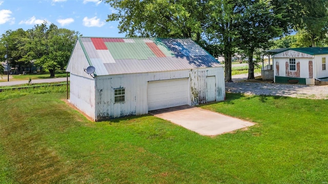 10912 State Highway 77, Chaffee, MO 63740 - garage featuring a detached garage and driveway