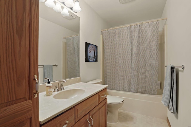 7102 Shadow Ln, Villa Ridge, MO 63089 - bathroom featuring toilet, vanity, and shower / bath combo