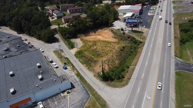 1511 W Spring St, Poplar Bluff, MO 63901