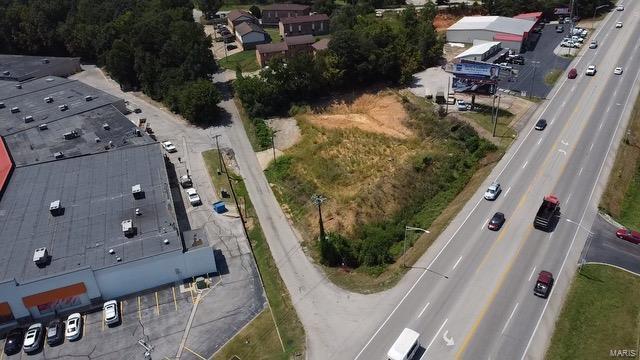 1511 W Spring St, Poplar Bluff, MO 63901