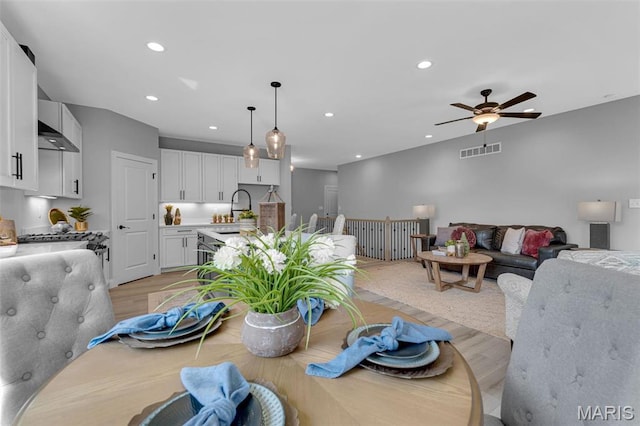 109 Quail Bluff Ct, Wentzville, MO 63385 - photo 5