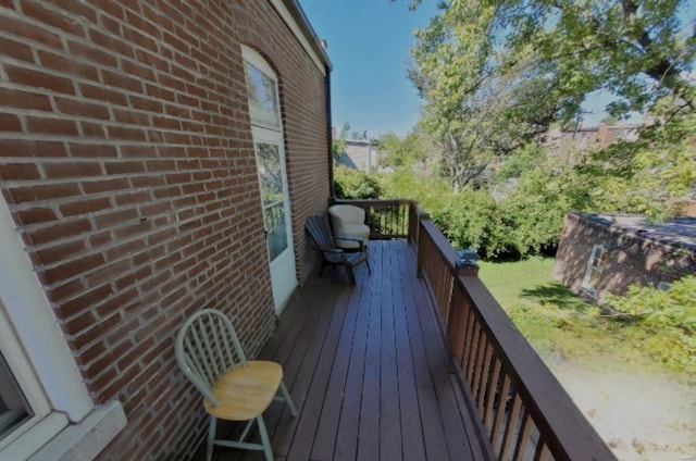3101 Osage St, Saint Louis, MO 63118 - view of wooden deck