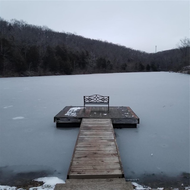 2470 E Squire Rd, Lake Sherwood, MO 63357