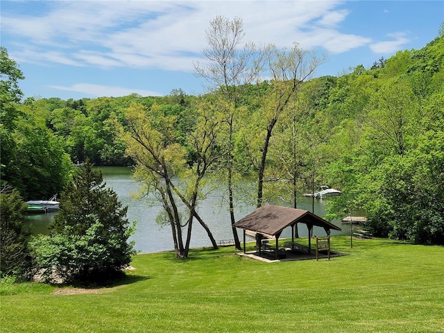 2470 E Squire Rd, Lake Sherwood, MO 63357