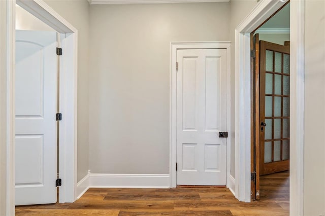 371 Jefferson St, Saint Genevieve, MO 63670 - hall featuring wood finished floors and baseboards