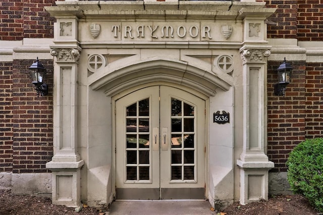 5636 Waterman Blvd # 4Enw, Saint Louis, MO 63112 - entrance to property featuring french doors and brick siding