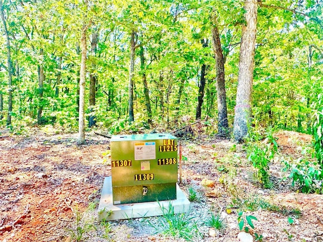 15 Aspen Trail Dr, Potosi, MO 63664