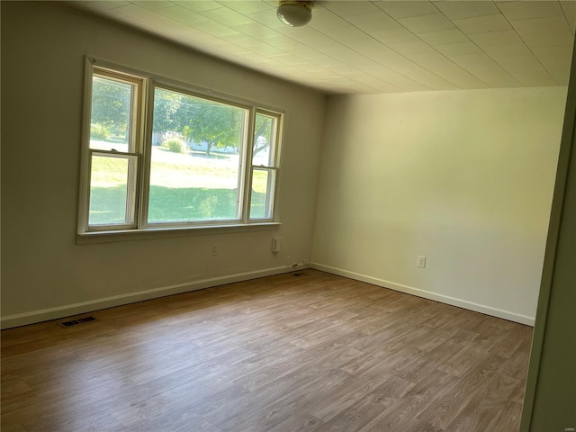 508 Big Ben Blvd, Piedmont, MO 63957 - empty room featuring wood finished floors and baseboards