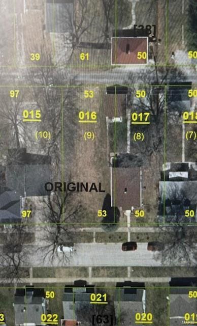 1213 13th St, Highland, IL 62249