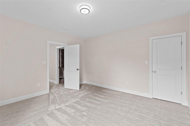 1315 Breezeridge Dr, Saint Louis, MO 63131 - unfurnished room with light colored carpet and baseboards