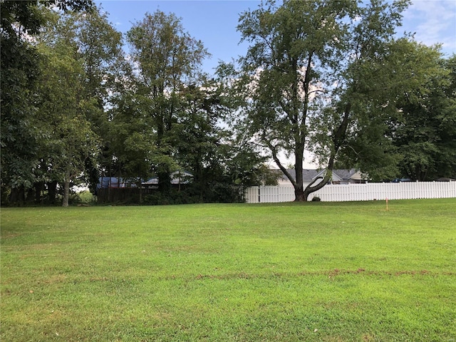 1311 E 3rd St Unit B, Salem, MO 65560