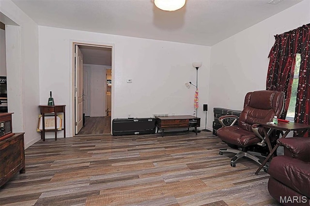 1439 N Spanish St, Cape Girardeau, MO 63701 - sitting room with wood finished floors