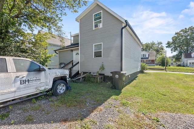 view of front of home with a front yard