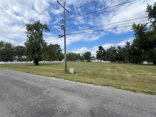 479 School St, Livingston, IL 62058 - photo 4