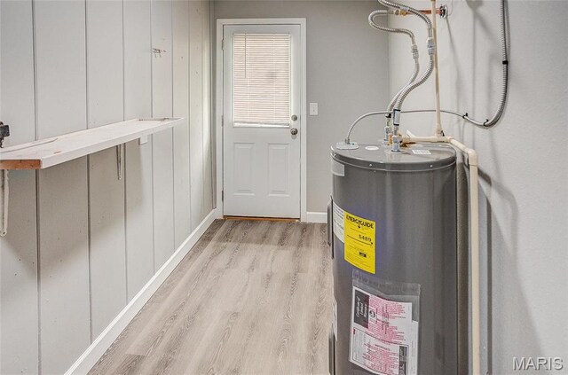 8546 US Highway 50, Lebanon, IL 62254 - utilities featuring water heater