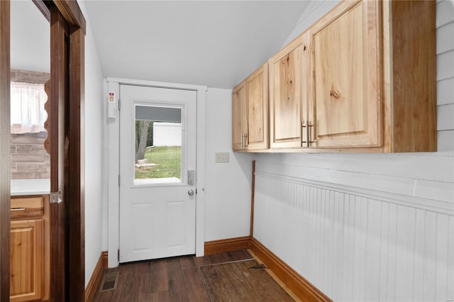 1137 Main St, Maeystown, IL 62256 - doorway with dark wood finished floors, baseboards, and vaulted ceiling