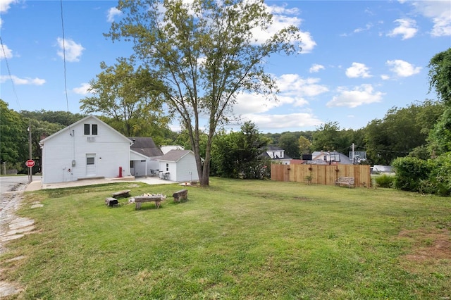 1137 Main St, Maeystown, IL 62256 - view of yard featuring a patio area