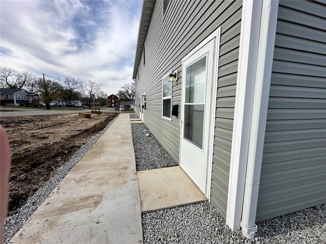 211 Mill St, Houston, MO 65483 - view of side of home with a residential view