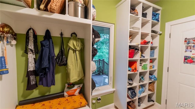 mudroom featuring baseboards