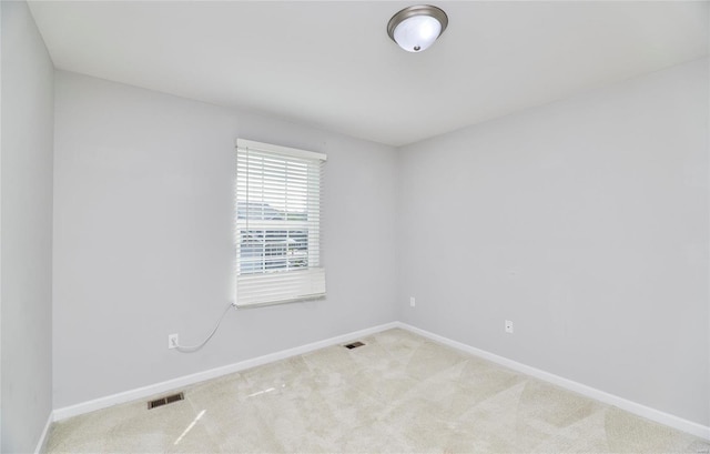 120 Kelcross, Wentzville, MO 63385 - carpeted empty room with baseboards
