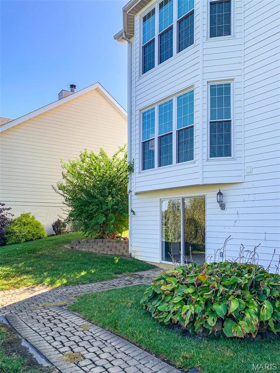 1629 11th Fairway Dr, Belleville, IL 62220 - photo 51